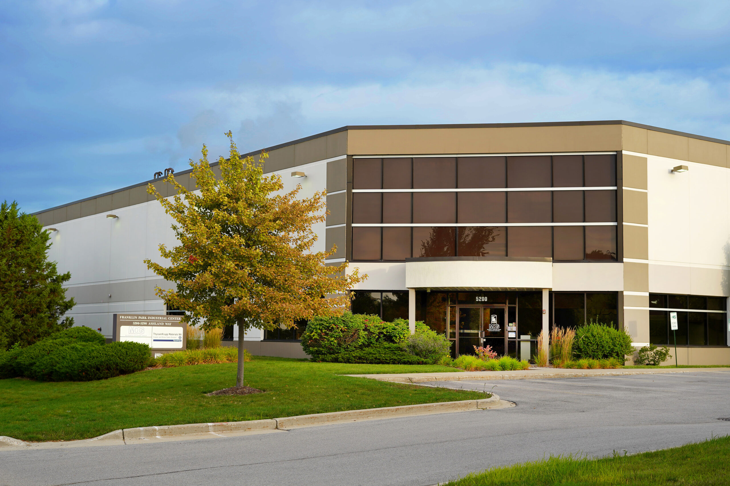 Microbial Discovery Group Announces Continued Expansion for 2014